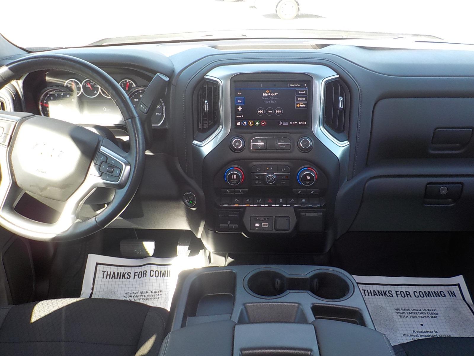 2020 Silver /Black Chevrolet Silverado 1500 LT Texas Edition (3GCPWCEDXLG) with an 5.3L V8 engine, Automatic transmission, located at 1617 W Church Street, Livingston, TX, 77351, (936) 327-3600, 30.710995, -94.951157 - ONE OWNER!! LOW LOW MILES!! Locally Owned! YES! That is the correct miles! You just need to come see this truck for yourself; it's just as nice as you think it would be! - Photo #13